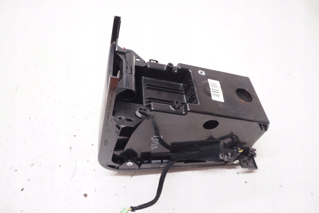 Volvo xc60 i v60 i тунель бардачок кронштейн підсклянник чашка 30791467 3988874 Недорого