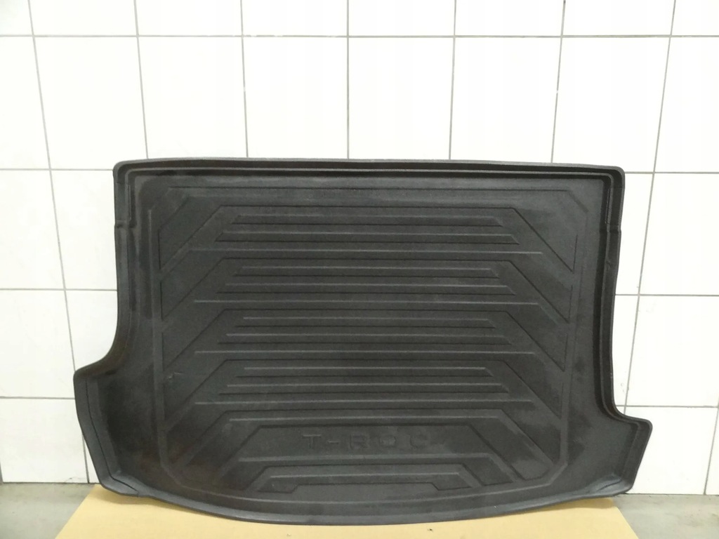 фото №1, Vw t-roc 2021 мат обшивка багажника 2ga061160