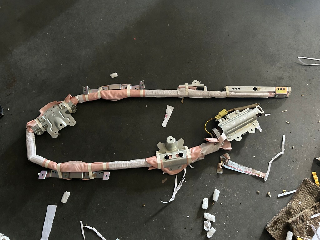 фото №1, Honda accord vii sedan шторка безопасности правая