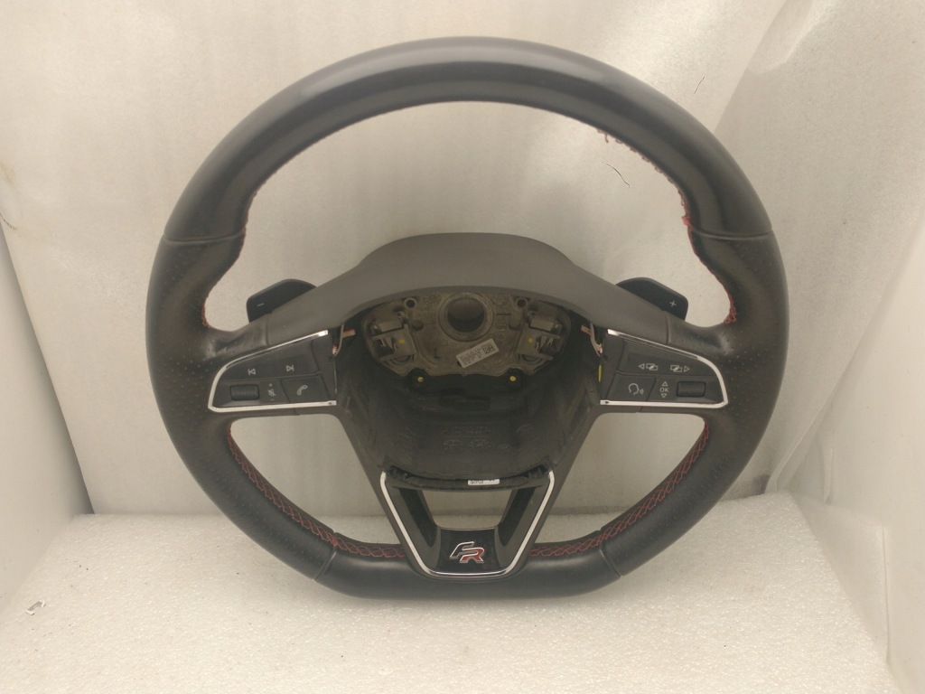 Купити Кермо  leon fr пелюстки перемикання оригінал