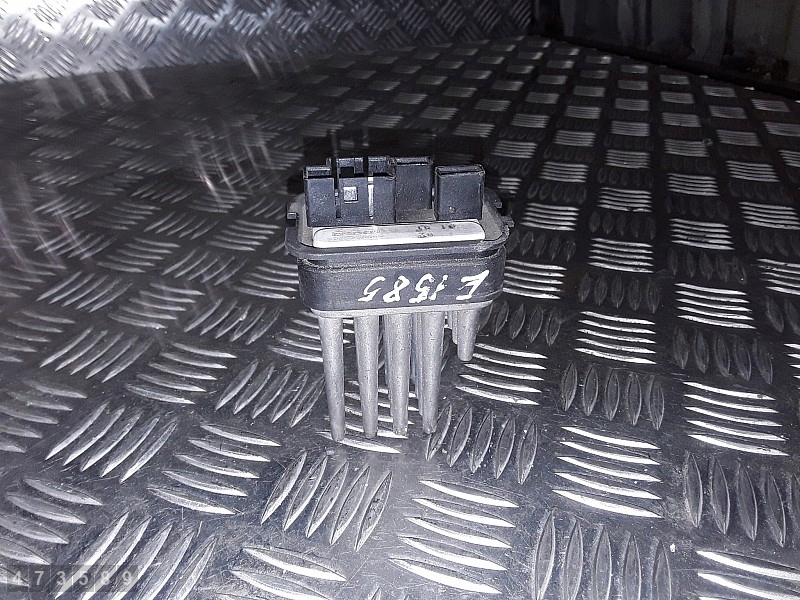 Купить 2000 opel astra реле 90566802