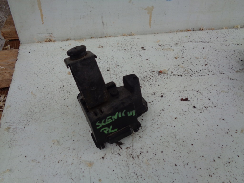 фото №1, Отбойник капот левый renault scenic iii 3