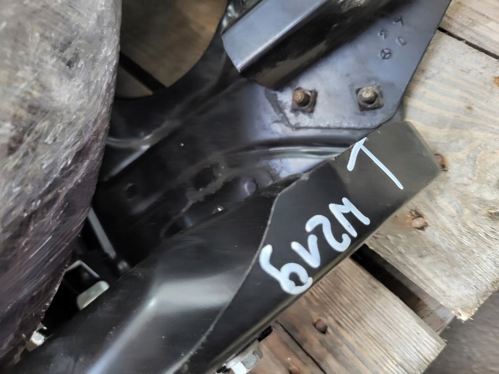 фото №12, Панель фары кронштейн лампы каркас зона деформации датчик lp mercedes c219 w219