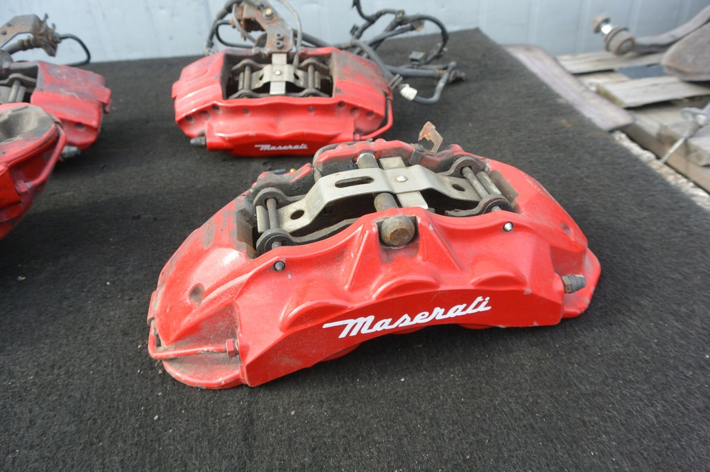 фото №7, Maserati ghibli quattroporte суппорт перед задняя kpl