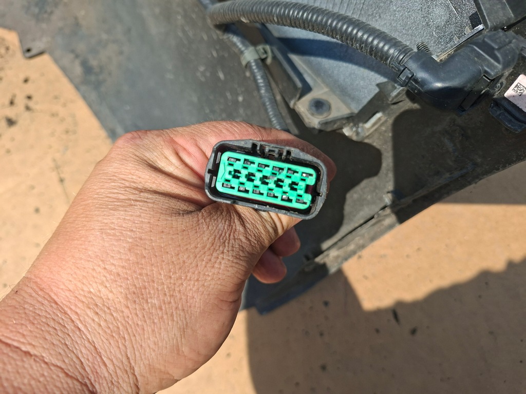 фото №13, Бампер задня kia sorento iv 20-24r 6 pdc колір swp mq4 kompletny