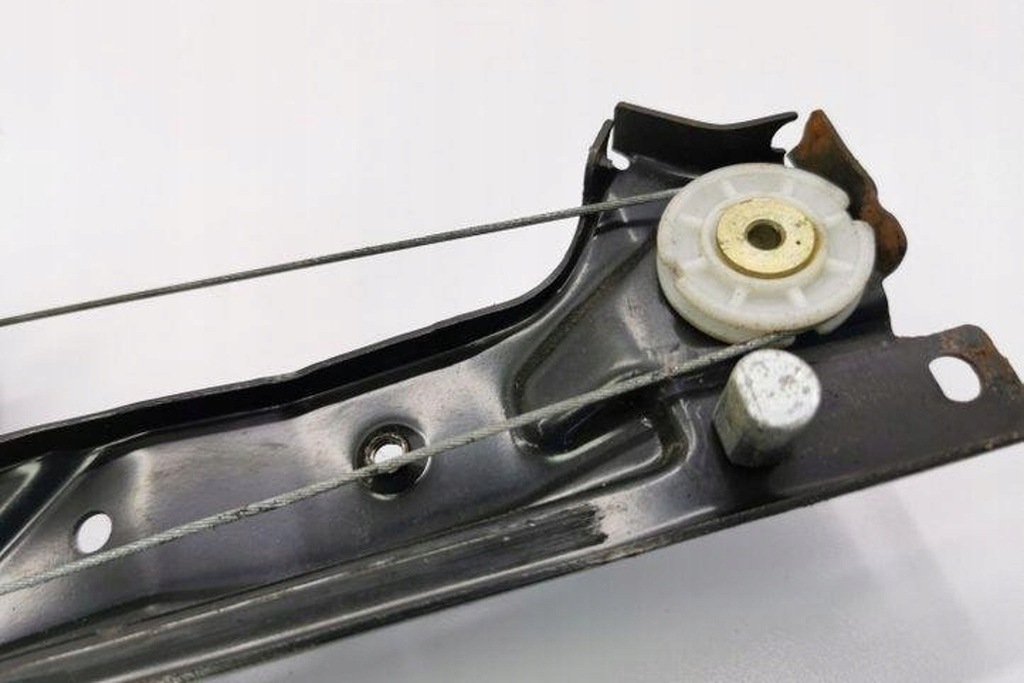 фото №7, Подъемник стекло задних правых дверь jeep commander xk, xh 55394228ab