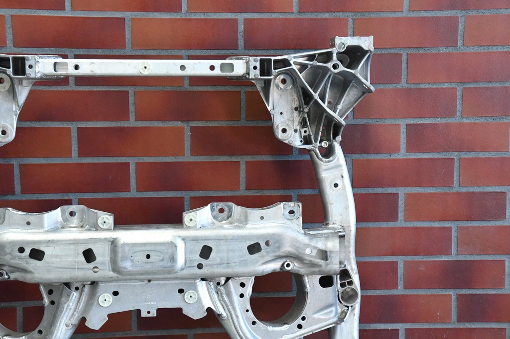 фото №8, Підрамник підрамник підрамник поперечина балка підвіска bmw 5 g60 g61 7 g70 14779km