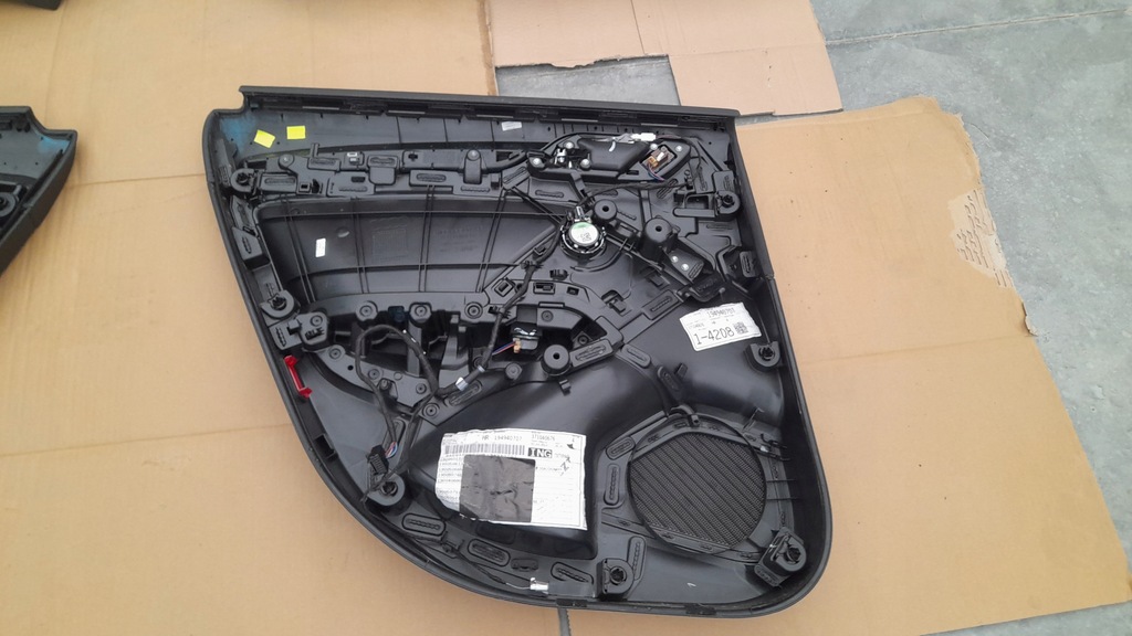 фото №15, Audi a3 s3 8v 16-20 обшивка дверь левая правое перед задняя usa