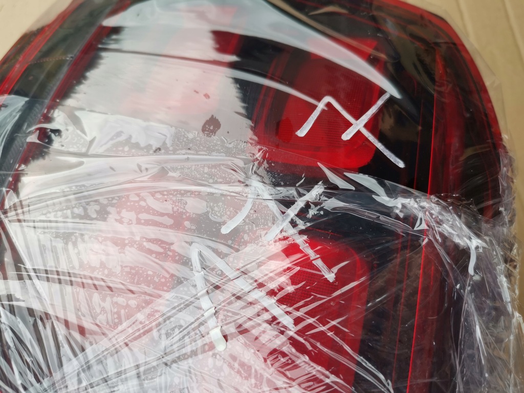 фото №12, Dacia sandero ii lift лампа led задняя задняя правая