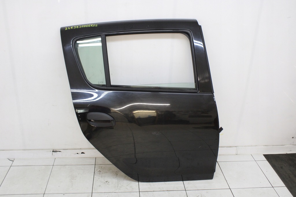 фото №1, Дверь правое задние правый задняя dacia sandero ii 2012r- nv676 - код лакокрасочного покрытия