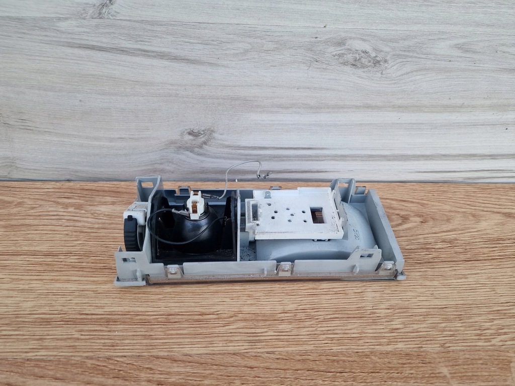 фото №2, Лампа освітлення стельовий vw transporter t5 t6