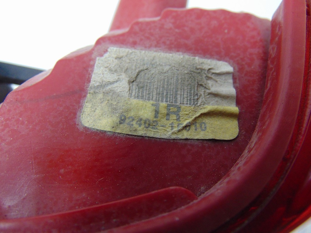 фото №10, Лампа правая задняя kia sportage ii 92402-1f010 europa