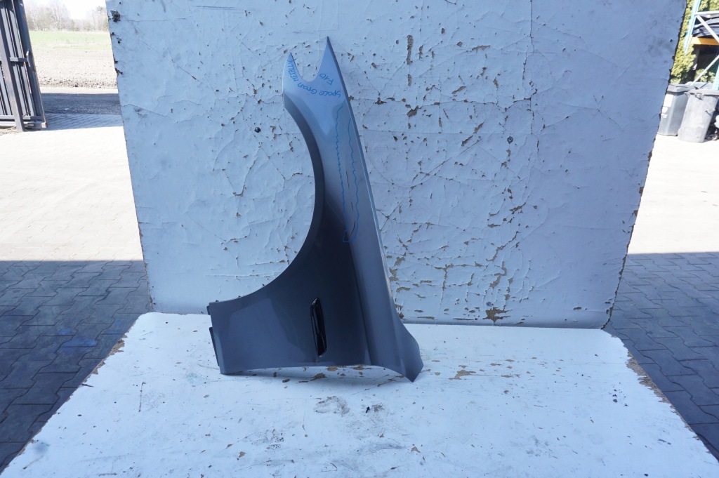 Купити Крила лівий перед bmw 5 f10 525d space gray металік