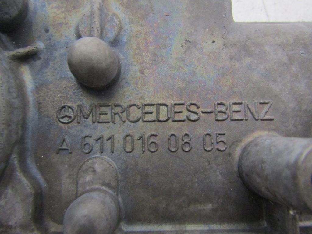 Mercedes w210 2.2cdi кришка клапанів 6110160805 Оригінал
