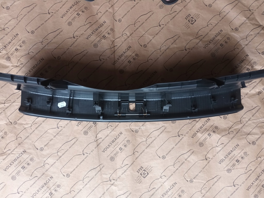 Audi a5 8t рестайлинг  sprotbeck накладка порог багажника 8t8864483 24km Киев