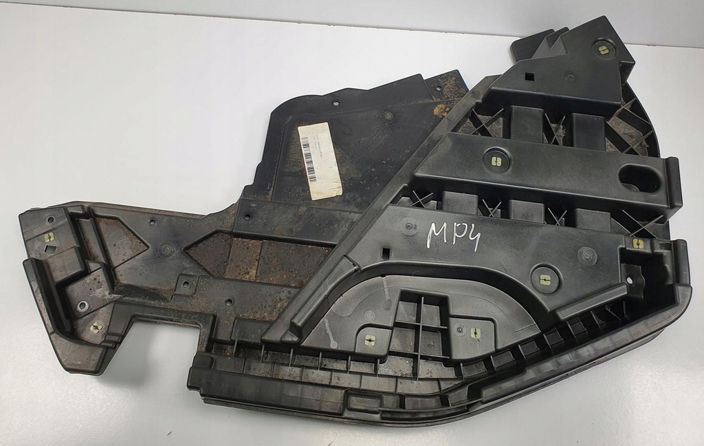 фото №1, Захист корпус бардачка mercedes actros mp4 a9606809155 a9606808855