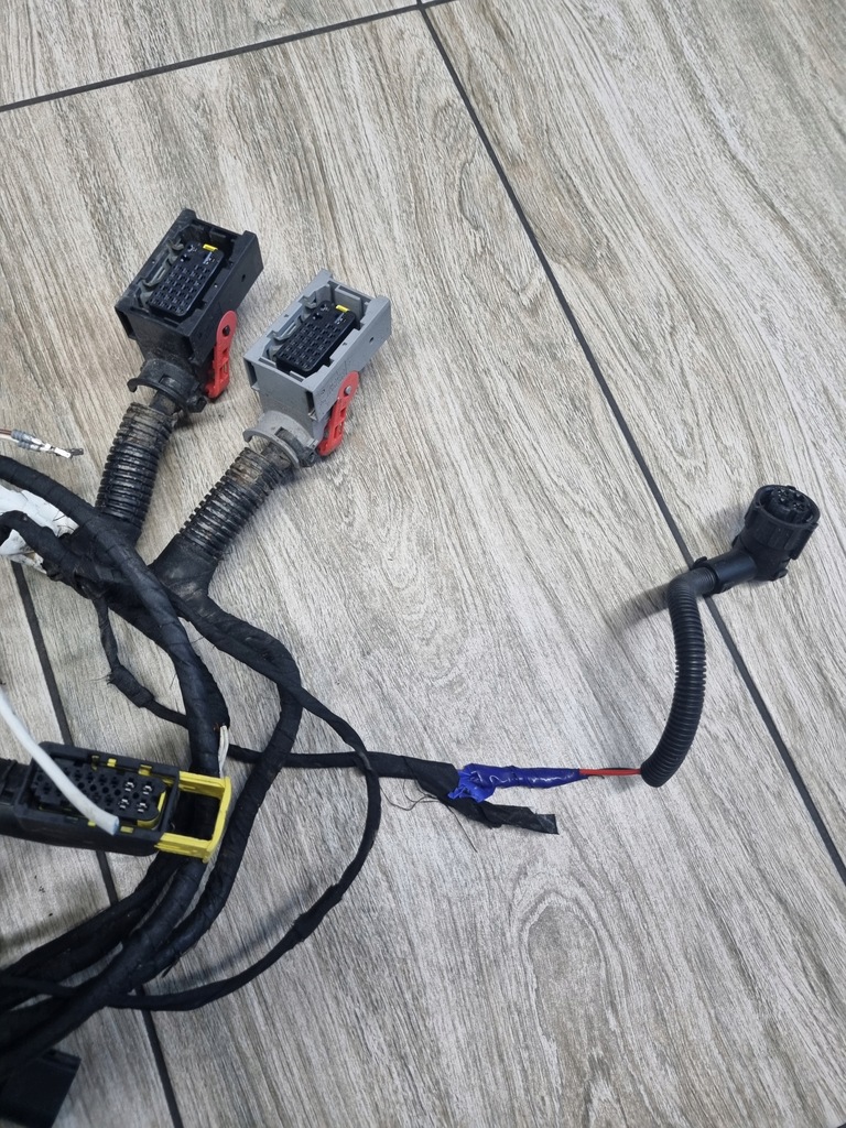 фото №4, Електропроводка джгут світла перед bez радара volvo fh 4 fm 4