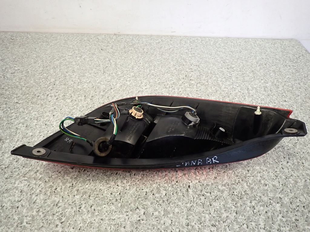 фото №7, Suzuki liana 02-04 лампа задняя правая