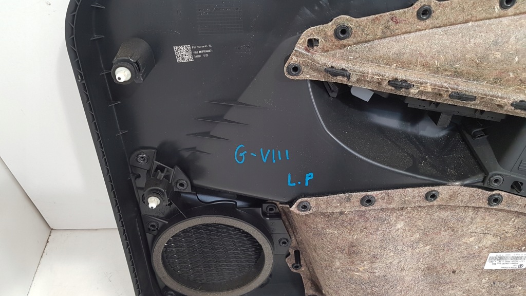 фото №8, Vw golf viii 8 обшивка дверь левый задняя h.b идеальное состояние