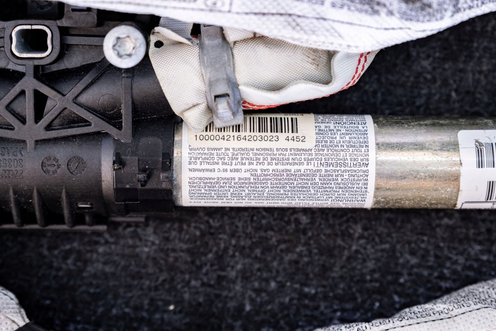 фото №8, Шторка безопасности воздушная bmw 1 e81 e87 847075869053