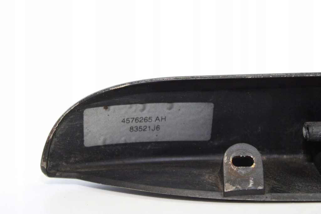 фото №7, Voyager iii накладка молдинг 4576265ah 93451j6 фонари номерного знака регистрационный