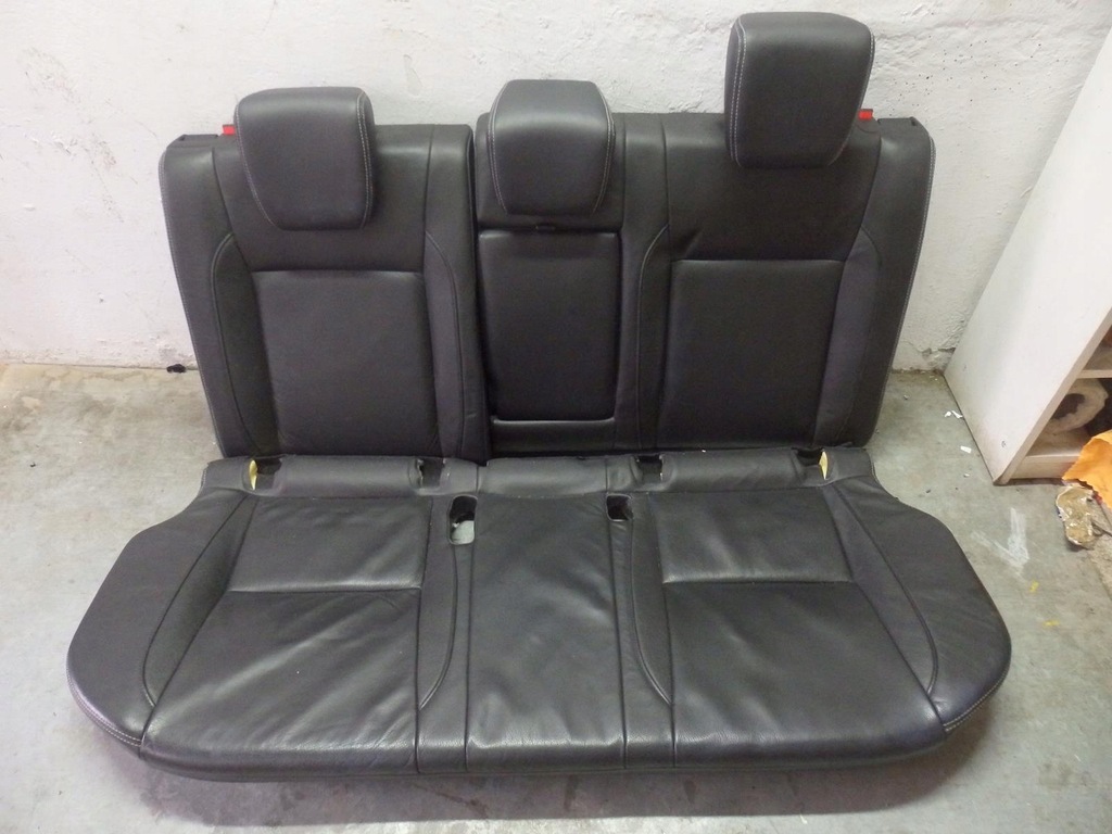 фото №9, Сиденья заднее сиденье кожа подогрев подушка безопасности suzuki sx4 s-cross 2013-