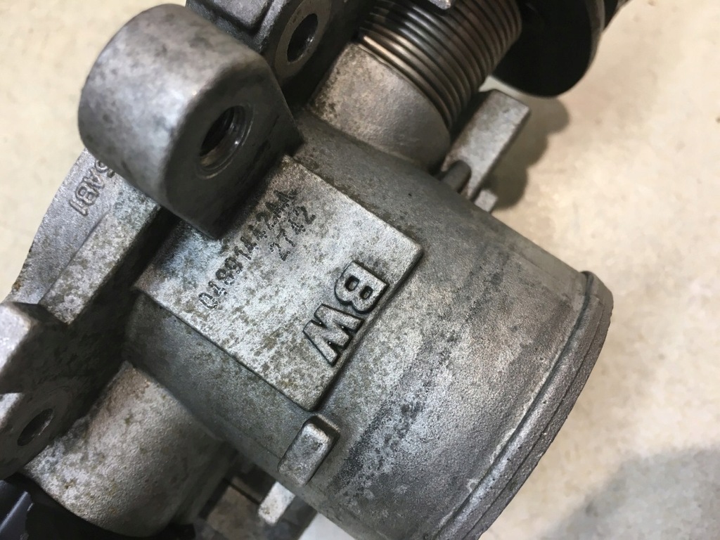 фото №7, Дроссельная заслонка chrysler pt cruiser 2.0 16v 04891442a