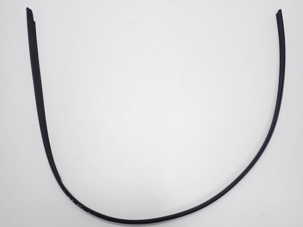 фото №1, Прокладка дверь левый перед 8w8854543 sportback audi a5 ii f5 8w 20r