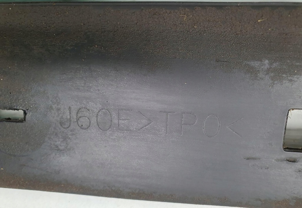 фото №3, Молдинг кронштейн поріг права mazda rx-8