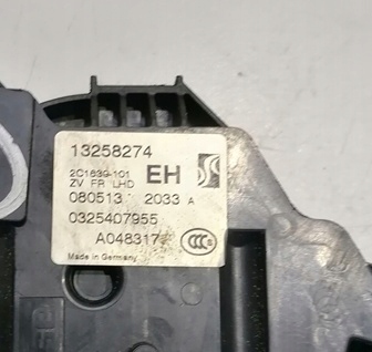 Opel corsa d 06-12r - замок дверь правый перед 13258274 Недорого