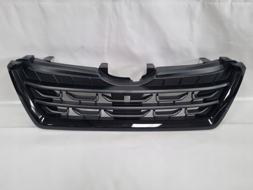 фото №1, Subaru forester v facelifting решётка радиатора решётка радиатора оригинальный номер