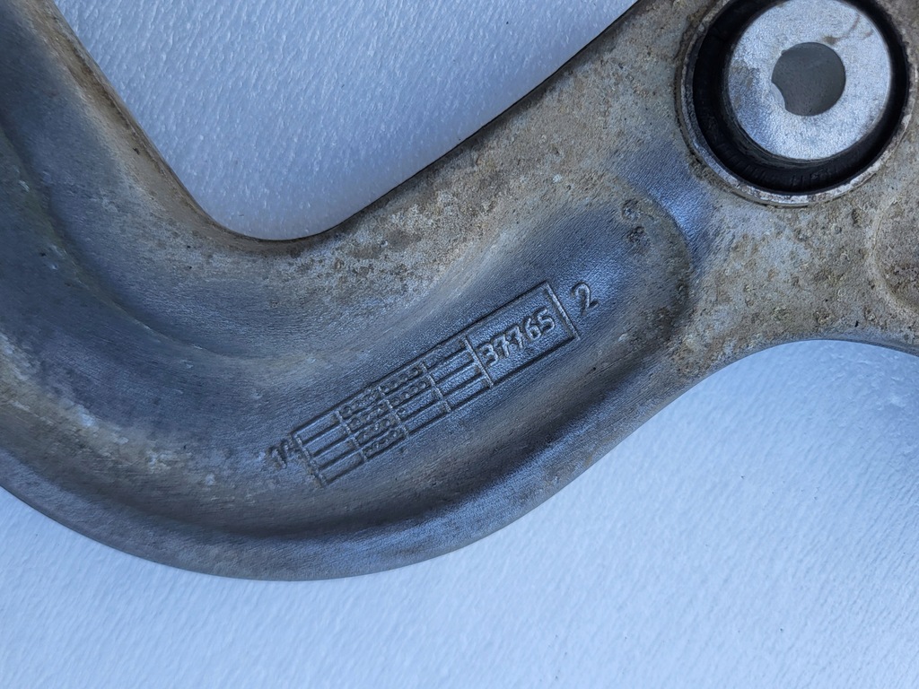 фото №8, Рычаг задний левый правый задняя поперечный audi a4 b9 8w a5 f5 8w оригинальный номер 8w0505361e