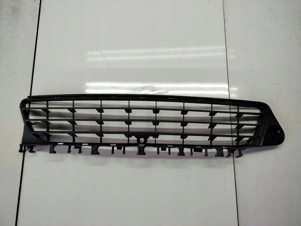 фото №1, Решётка бампера средняя opel signum 13100588