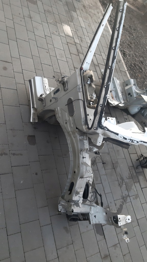 фото №1, Чверть лонжерон підкрилок правий перед zafira c