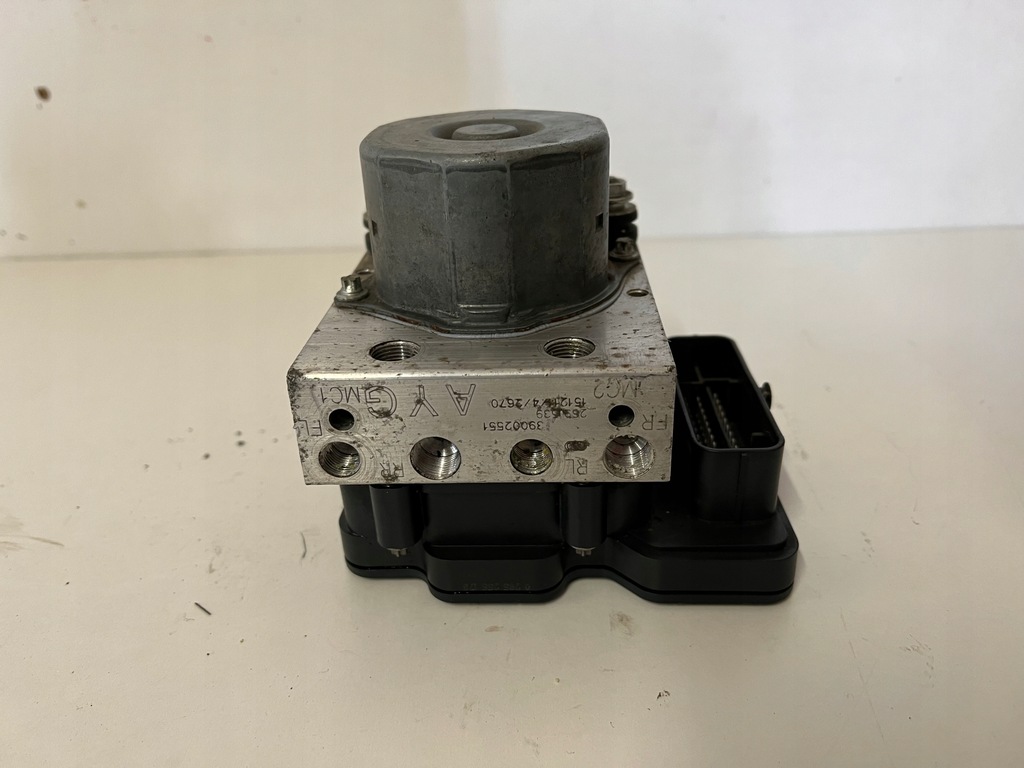 фото №1, Насос abs opel adam 39002551 ayg