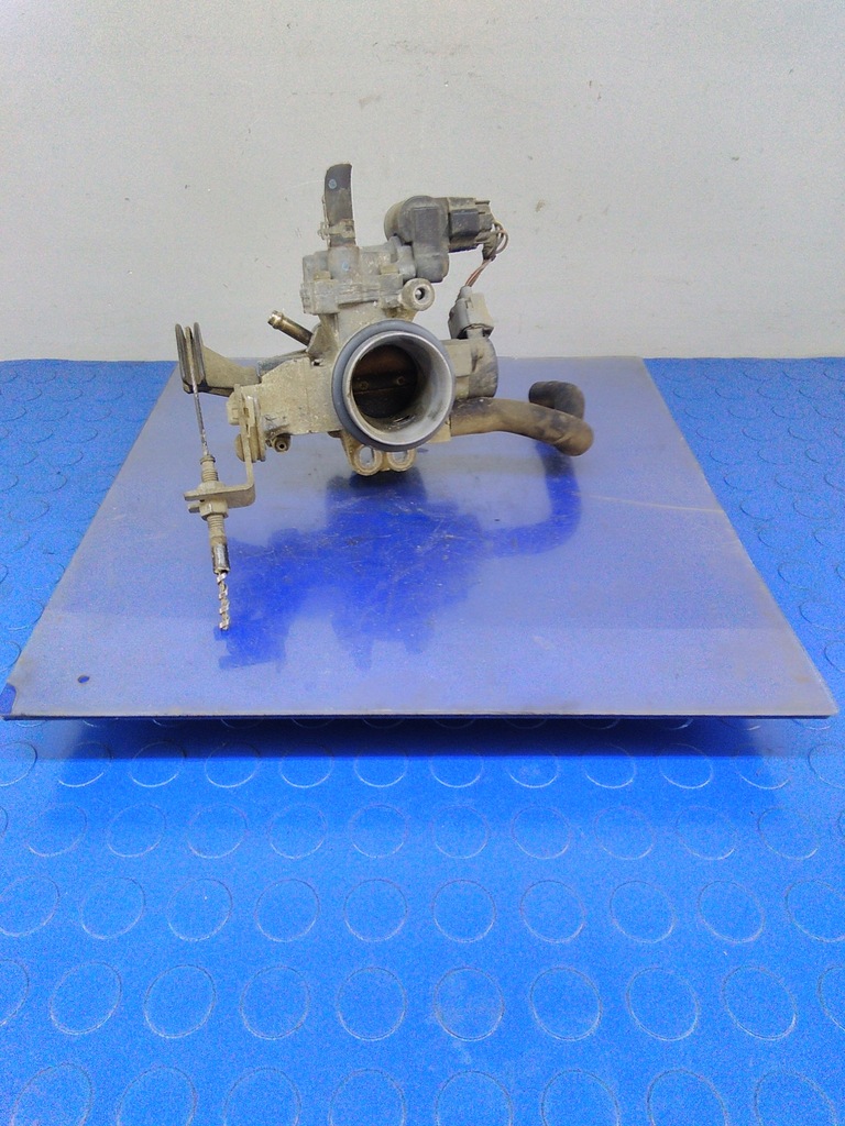 фото №1, Toyota yaris i 1.0 дроссельная заслонка 89452-52011