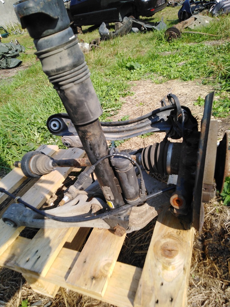 фото №8, Mercedes r w251 3,0 cdi поворотный кулак рычаги правый задняя 09r