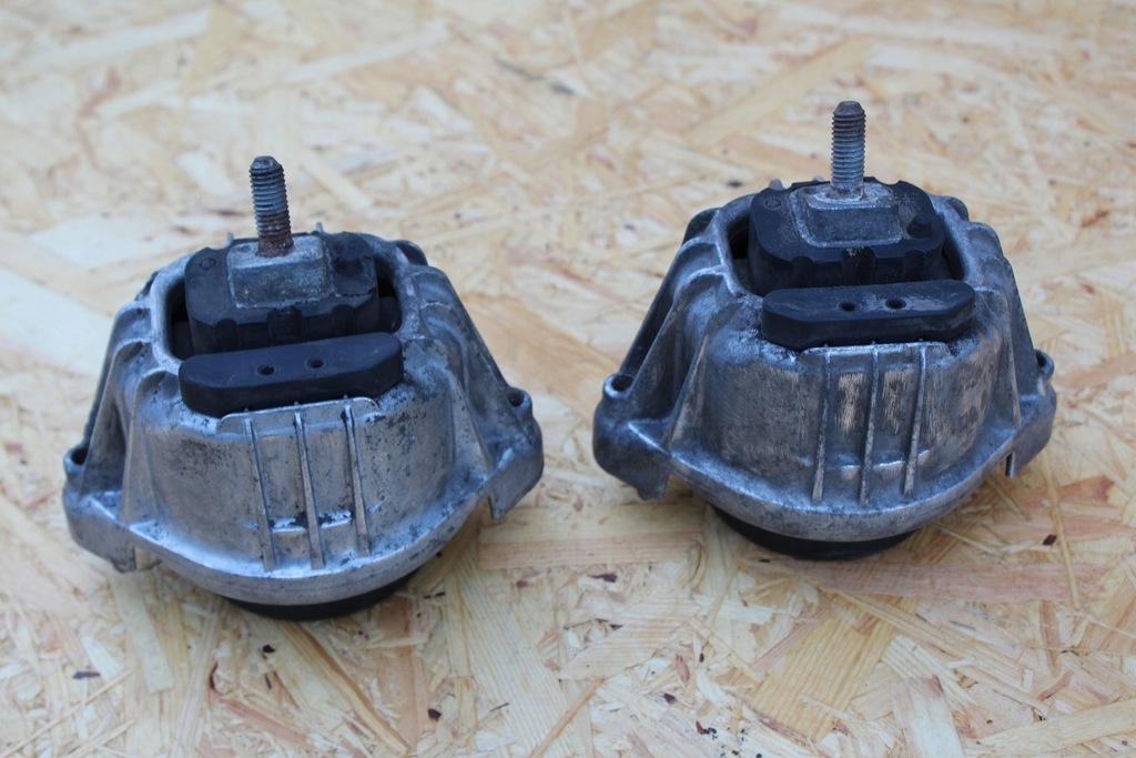 фото №1, Подушки безпеки двигуна bmw e90 e87 1.8d 2.0d 13981112