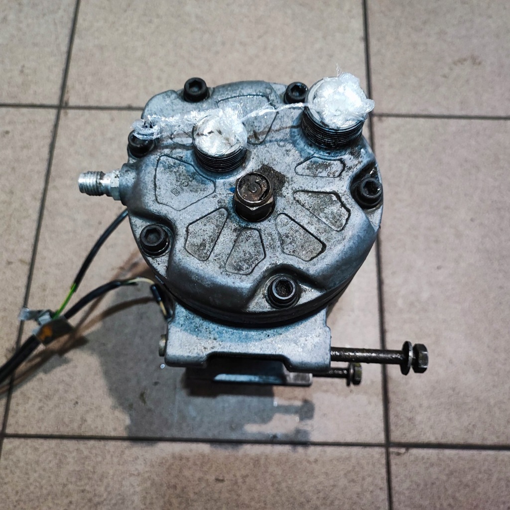 фото №9, Компресор кондиціонера audi a8 d2 4.2 v8