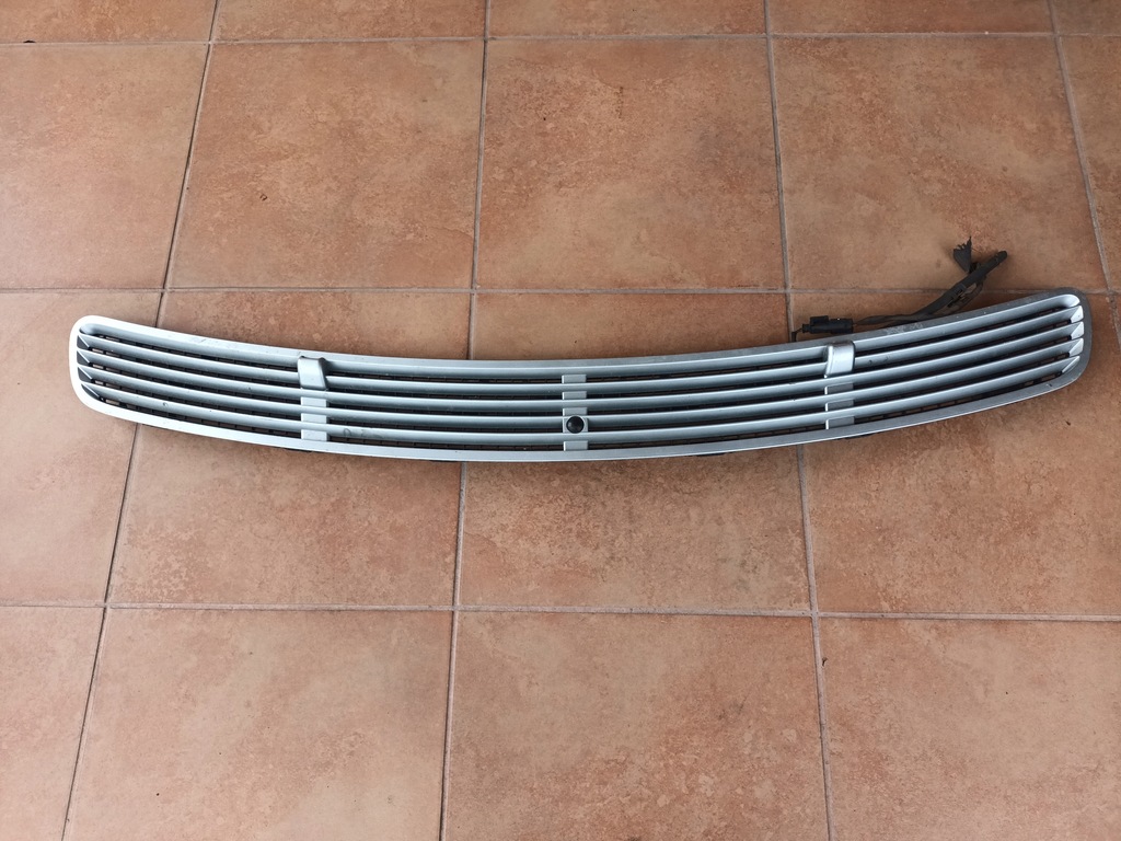 фото №1, Впуск повітря капот mercedes w211lak 744