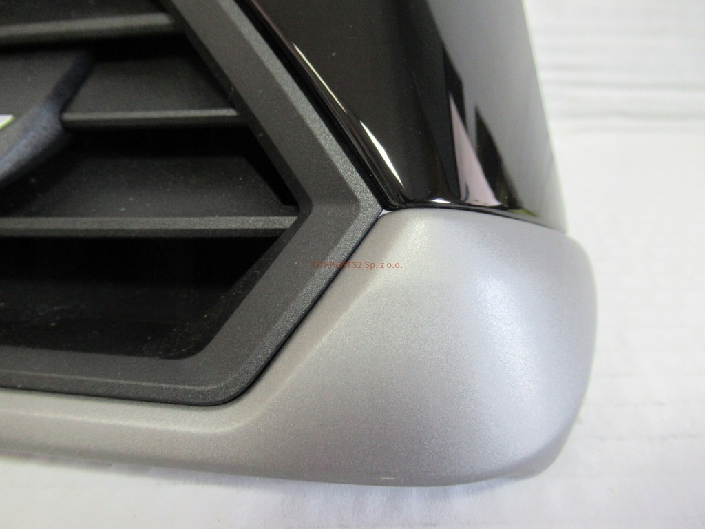 фото №5, Решётка обдув левая передняя bmw g20 g21 6805796