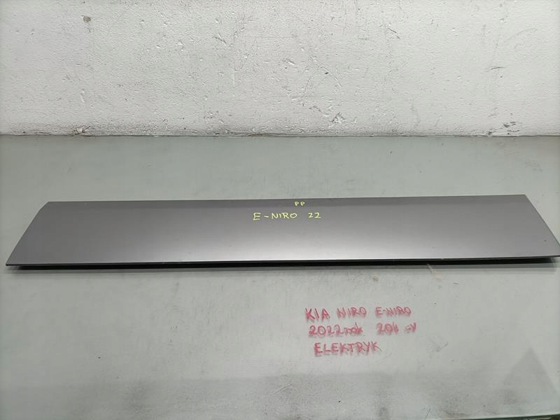 фото №1, Молдинг двері правий перед kia niro ev ii 87724-at100