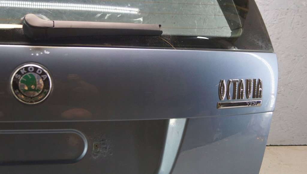 фото №10, Skoda octavia ii kombi крышка багажника задняя багажника k811