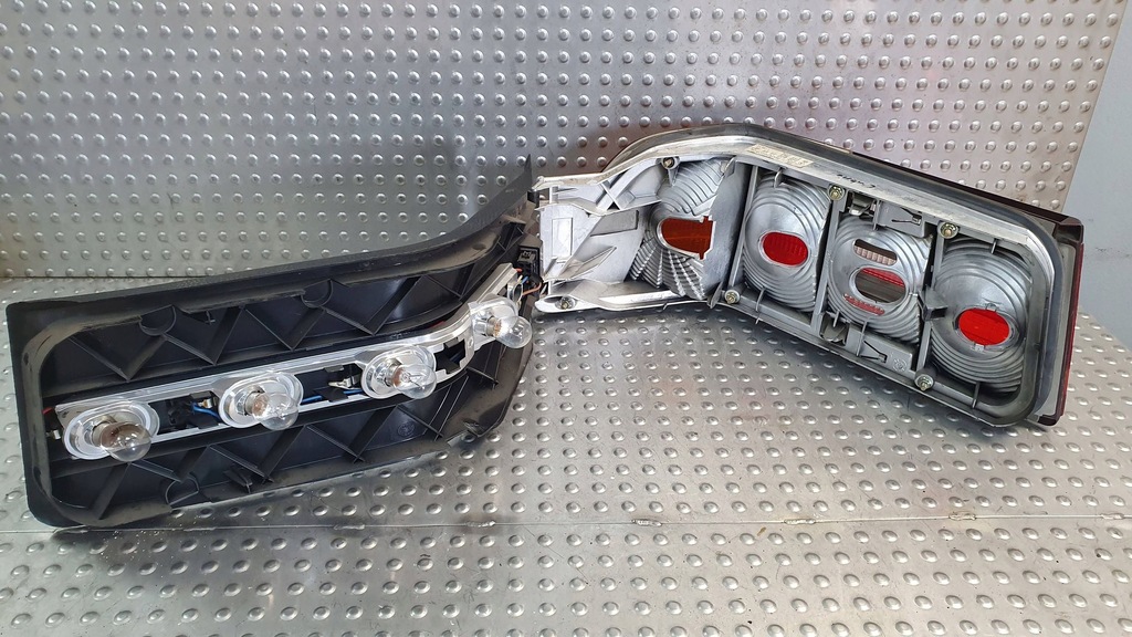 фото №9, Лампа задня права mercedes sl r129 w129 1298201864 89-