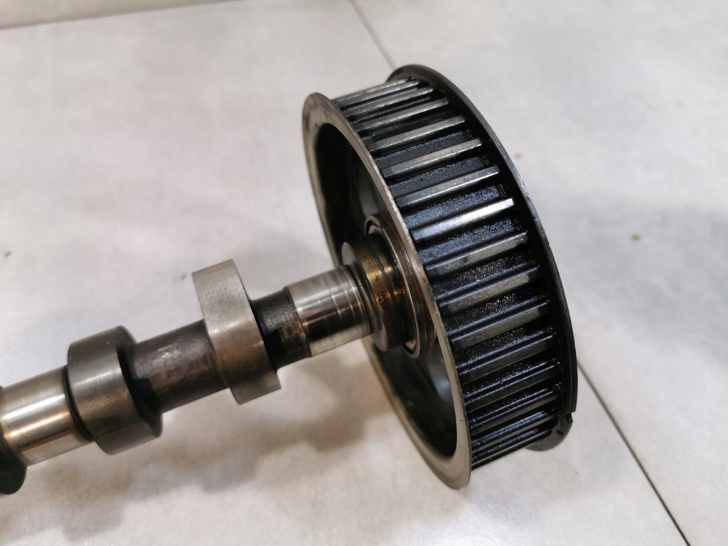 фото №5, Вал распределительного вала opel vectra b 1.7 td isuzu tc4ee1