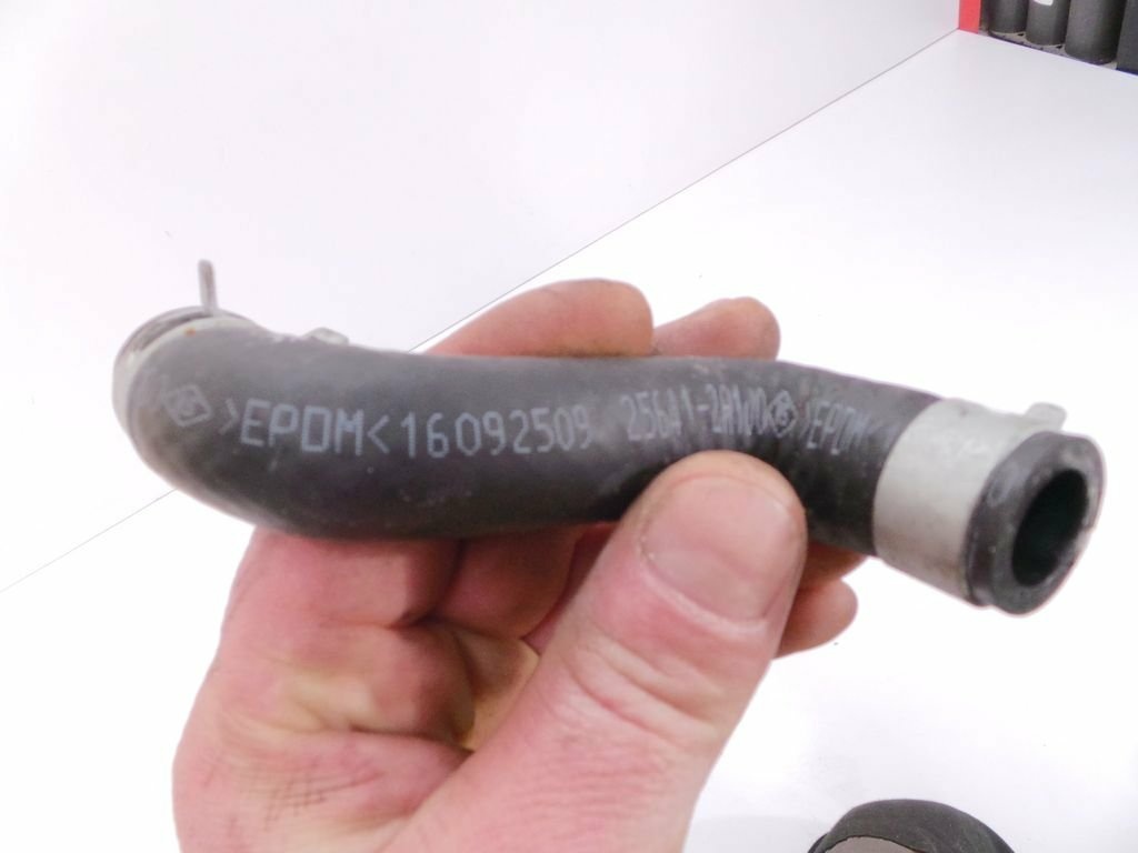 фото №2, Hyundai i30 iii 2017 1.6 crdi труба шланг воды