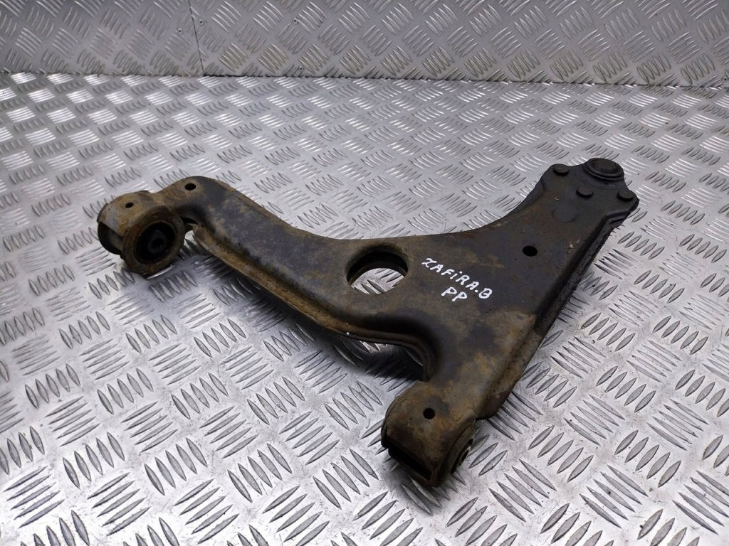 фото №1, Важіль лівий перед opel zafira b 1.9 cdti