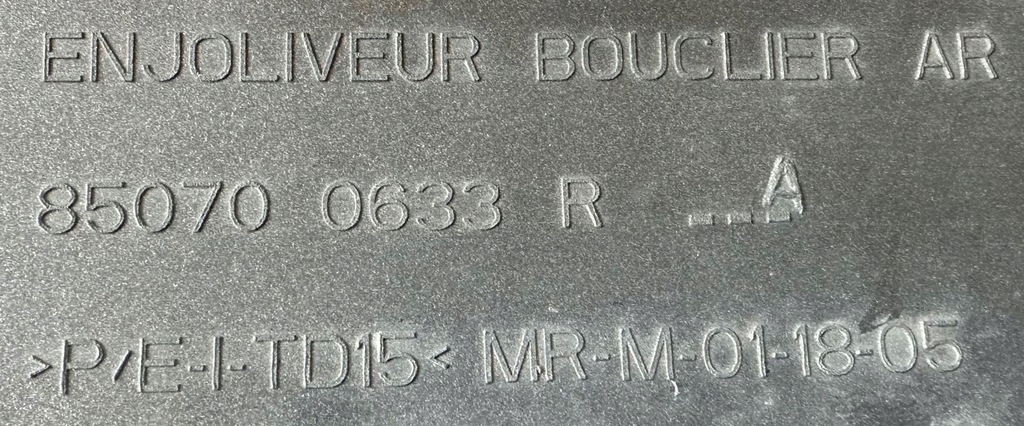 фото №12, Dacia sandero iii stepway спойлер молдинг бампера задняя 850701402r