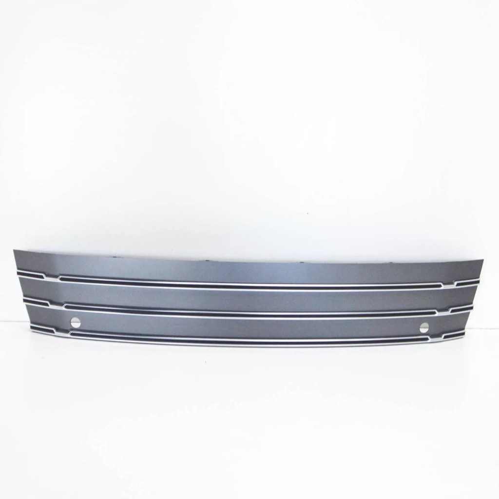 фото №1, Audi a7 4g передня частина бампер номер plate filler 4g8807287m1rr
