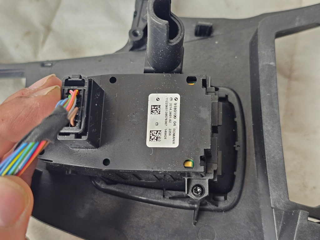 Купити Захист рамка декоративна панель консолі центральної тунель bmw f10 f11 5 9171556